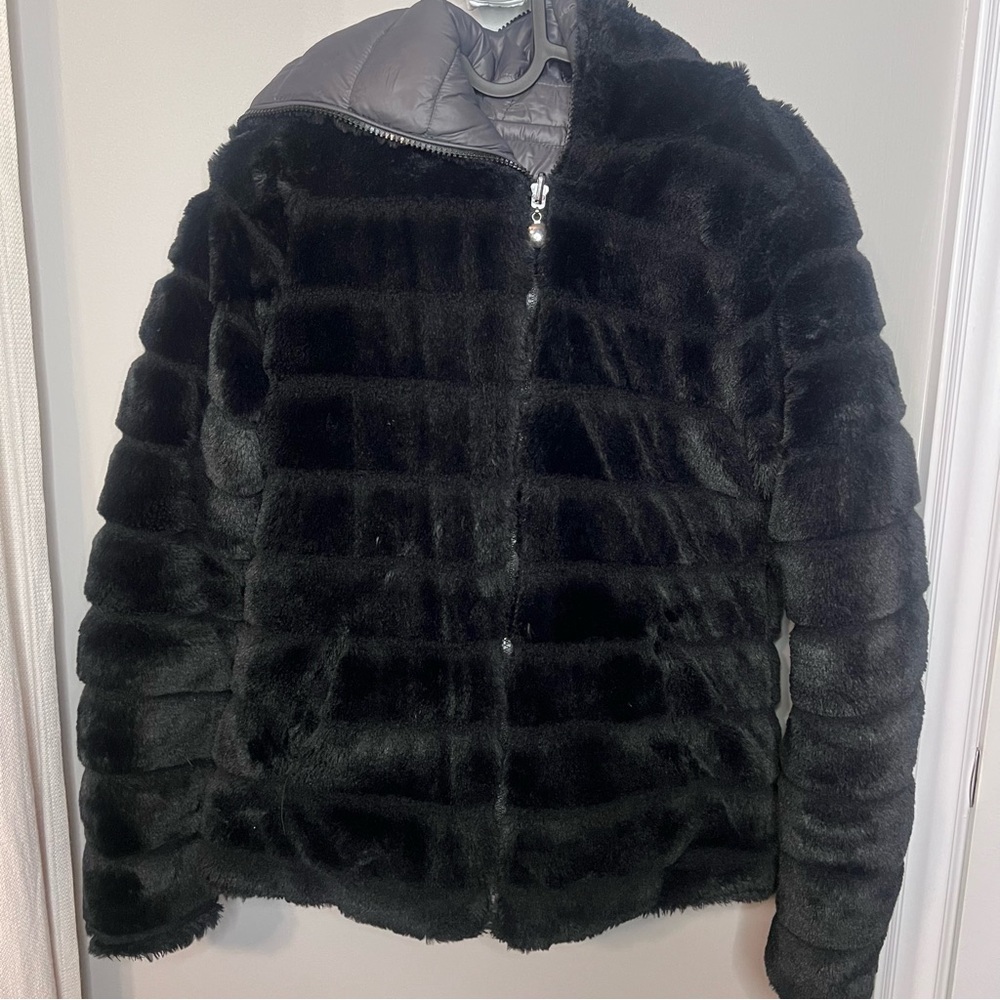 Gaudi reversible jacket